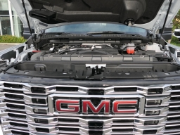 GMC Sierra 3500HD Denali 4WD Crew Cab 159" 2026