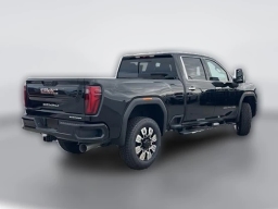 GMC Sierra 3500HD Denali 4WD Crew Cab 159" 2026