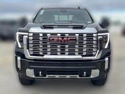 GMC Sierra 3500HD Denali 4WD Crew Cab 159" 2026