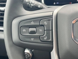 GMC Sierra 3500HD Denali 4WD Crew Cab 159" 2026