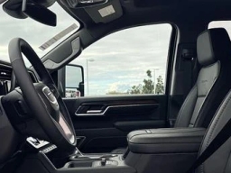 GMC Sierra 3500HD Denali 4WD Crew Cab 159" 2026