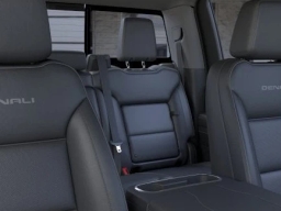 GMC Sierra 3500HD Denali 4WD Crew Cab 172" 2026