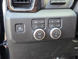 GMC Sierra 2500HD Denali Ultimate 4WD Crew Cab 159" 2026