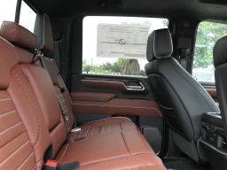 GMC Sierra 2500HD Denali Ultimate 4WD Crew Cab 159" 2026