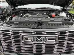 GMC Sierra 2500HD Denali Ultimate 4WD Crew Cab 159" 2026