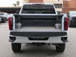 GMC Sierra 2500HD Denali Ultimate 4WD Crew Cab 159" 2026