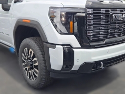GMC Sierra 2500HD Denali Ultimate 4WD Crew Cab 159" 2026