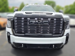 GMC Sierra 2500HD Denali Ultimate 4WD Crew Cab 159" 2026