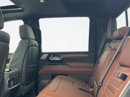 GMC Sierra 3500HD Denali Ultimate 4WD Crew Cab 159" 2026