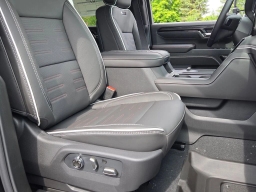 GMC Sierra 2500HD AT4X 4WD Crew Cab 159" 2026