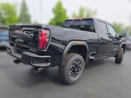 GMC Sierra 2500HD AT4X 4WD Crew Cab 159" 2026