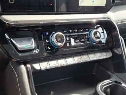 GMC Sierra 2500HD AT4X 4WD Crew Cab 159" 2026