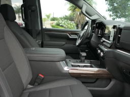 GMC Sierra 1500 Elevation 2WD Crew Cab 147" 2026
