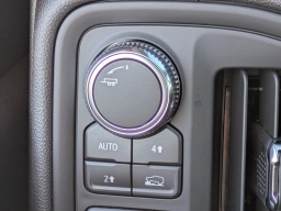 GMC Sierra 1500 Pro 4WD Crew Cab 147" 2026