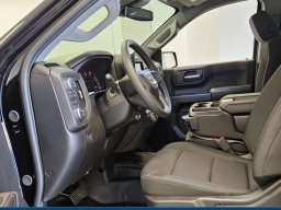 GMC Sierra 1500 Pro 4WD Crew Cab 147" 2026