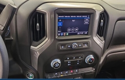 GMC Sierra 1500 Pro 4WD Crew Cab 147" 2026