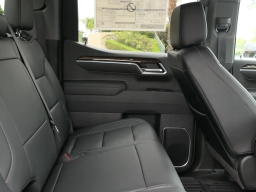 GMC Sierra 1500 SLE 4WD Crew Cab 147" 2026