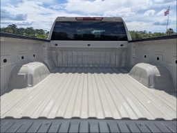 GMC Sierra 1500 SLE 4WD Double Cab 147" 2026