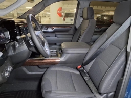 GMC Sierra 1500 Elevation 4WD Crew Cab 147" 2026