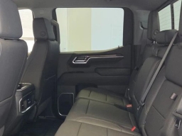 GMC Sierra 1500 Elevation 4WD Crew Cab 147" 2026