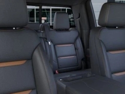 GMC Sierra 1500 AT4 4WD Crew Cab 147" 2026
