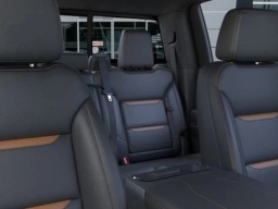 GMC Sierra 1500 AT4 4WD Crew Cab 157" 2026