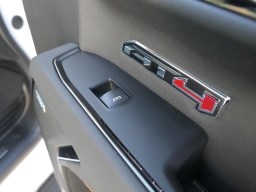 GMC Sierra 1500 AT4 4WD Crew Cab 147" 2026