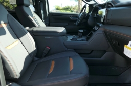 GMC Sierra 1500 AT4 4WD Crew Cab 147" 2026