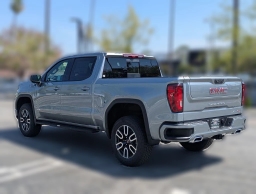 GMC Sierra 1500 AT4 4WD Crew Cab 147" 2026