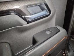 GMC Sierra 1500 AT4 4WD Crew Cab 147" 2026