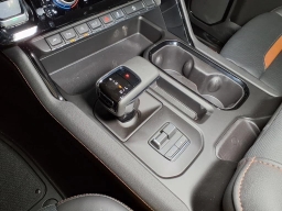 GMC Sierra 1500 AT4 4WD Crew Cab 147" 2026