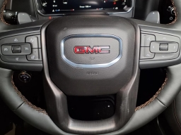 GMC Sierra 1500 AT4 4WD Crew Cab 147" 2026
