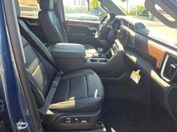 GMC Sierra 1500 Denali 4WD Crew Cab 147" 2026
