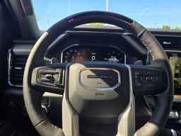 GMC Sierra 1500 Denali 4WD Crew Cab 147" 2026