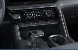 GMC Sierra 1500 Denali 4WD Crew Cab 147" 2026
