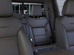 GMC Sierra 1500 Denali 4WD Crew Cab 147" 2026