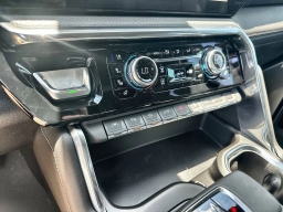 GMC Sierra 1500 Denali 4WD Crew Cab 147" 2026