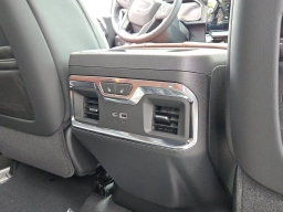 GMC Sierra 1500 Denali Ultimate 4WD Crew Cab 147" 2026