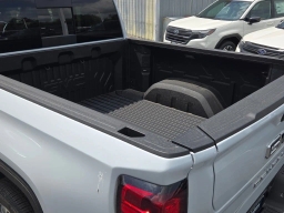 GMC Sierra 1500 Denali Ultimate 4WD Crew Cab 147" 2026
