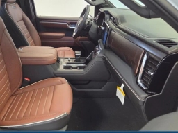 GMC Sierra 1500 Denali Ultimate 4WD Crew Cab 147" 2026