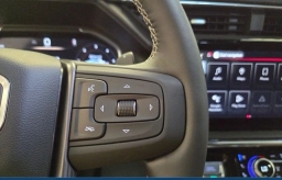 GMC Sierra 1500 Denali Ultimate 4WD Crew Cab 147" 2026