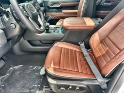 GMC Sierra 1500 Denali Ultimate 4WD Crew Cab 147" 2026