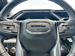 GMC Sierra 1500 Denali Ultimate 4WD Crew Cab 147" 2026