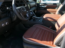 GMC Sierra 1500 Denali Ultimate 4WD Crew Cab 147" 2026