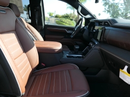 GMC Sierra 1500 Denali Ultimate 4WD Crew Cab 147" 2026