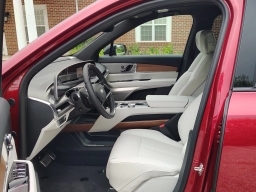 Cadillac VISTIQ Luxury AWD 4dr 2026
