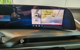 Cadillac VISTIQ Luxury AWD 4dr 2026