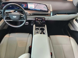 Cadillac VISTIQ Luxury AWD 4dr 2026