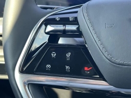 Cadillac VISTIQ Platinum AWD 4dr 2026