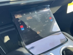Cadillac VISTIQ Platinum AWD 4dr 2026